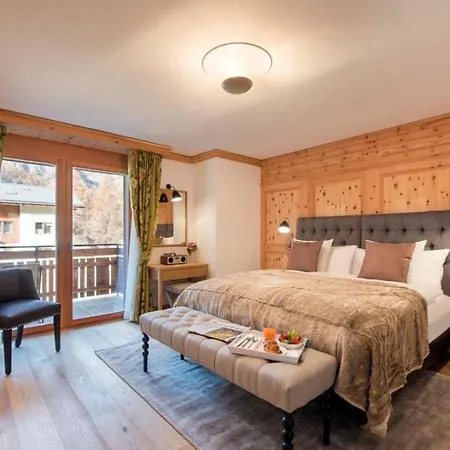 Apartment 6br Fantastic Penthouse With Sauna And Pool - What'app - 0034-635-520-036 - For Reservations!!