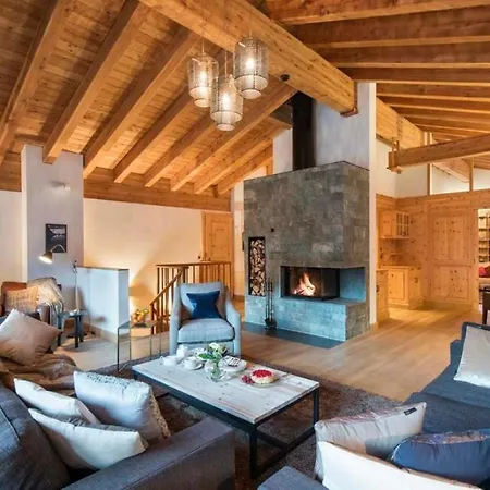 Apartment 6br Fantastic Penthouse With Sauna And Pool - What'app - 0034-635-520-036 - For Reservations!!