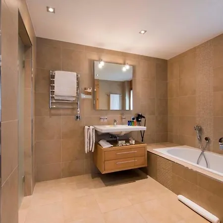 Apartment 6br Fantastic Penthouse With Sauna And Pool - What'app - 0034-635-520-036 - For Reservations!!