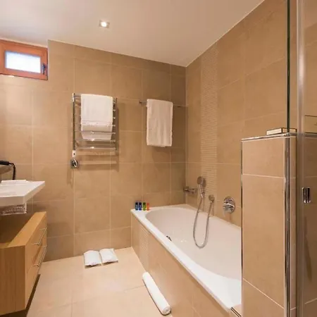 6br Fantastic Penthouse With Sauna And Pool - What'app - 0034-635-520-036 - For Reservations!! * Zermatt