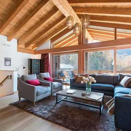 Apartment 6br Fantastic Penthouse With Sauna And Pool - What'app - 0034-635-520-036 - For Reservations!!
